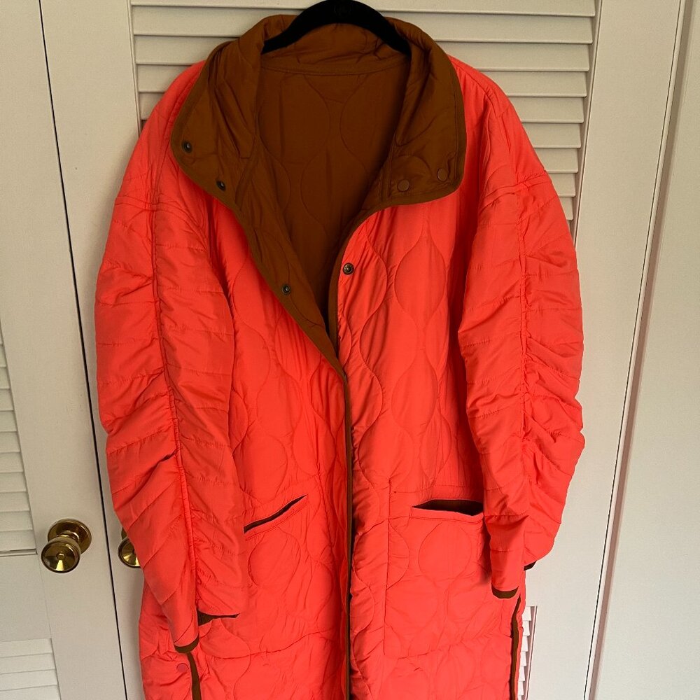 Lou & Grey Long Quilted Reversible Jacket